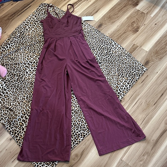 HALARA Wine Red Jumpsuit - Picture 5 of 5